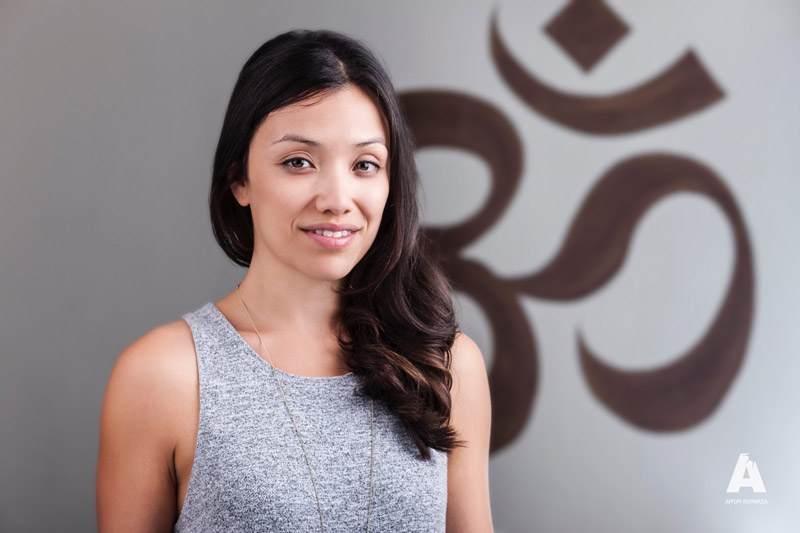 Andrea Bras, profesora de yoga en inglés de Yoga Goa